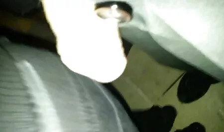 دختران fucks و pigtails دخالت نمی سکسپیرمرد کنند.