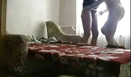 بچه ها تحت لطف سکس دختران خیلی زیبا لعنتی می شوند.