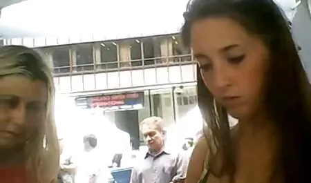 بیدمشک گربه با برش دانلود فیلم سکس با دختر و انگشتان.