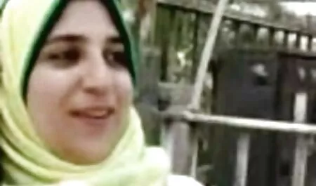دختر با دیلو استمناء دانلود فیلم سکس با دختر می کند.