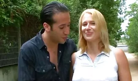 مردی دختر را فحش می دهد و می دختر جنده دبیرستانی خورد.